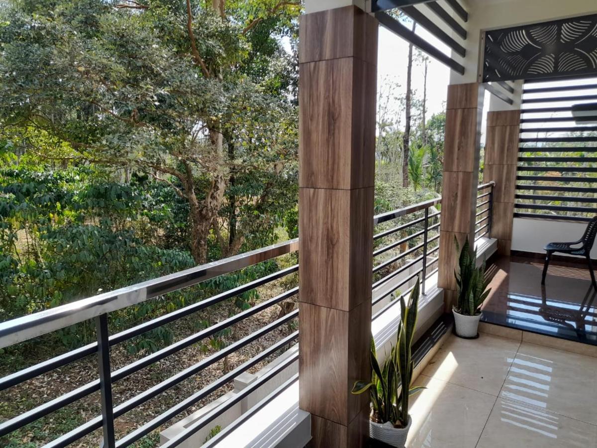 Milestone Inn 苏丹巴特利 外观 照片